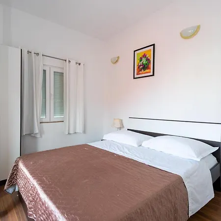 With Parking Space Bibinje, Zadar - 18275 *