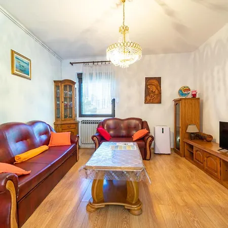 アパート With Parking Space Bibinje, Zadar - 18275