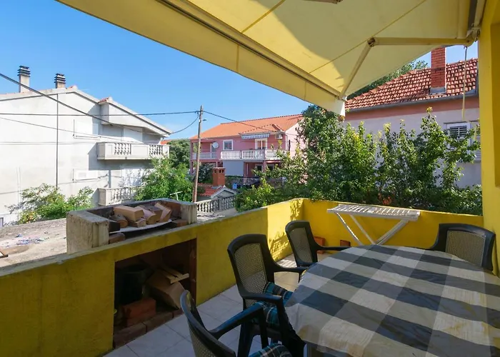 アパート With Parking Space Bibinje, Zadar - 18275