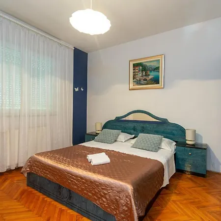 With Parking Space Bibinje, Zadar - 18275 *