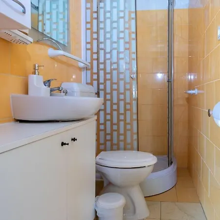 With Parking Space Bibinje, Zadar - 18275 Апартаменты Бибинье